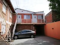 DEPARTAMENTOS Las Araucarias- 2 a 5 personas con estacionamiento - Chambres d'hôtes Neuquén