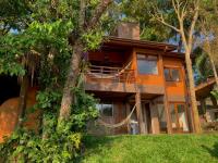 Casa na montanha em condomínio de alto padrão - Bed and Breakfast Atibaia