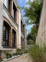 Maison d'hotes L'atelier du Charmois - Bed and Breakfast