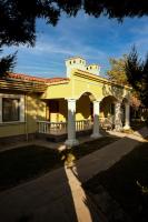 Villa with Garden View