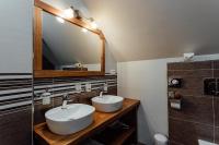 Apartamento con balcón