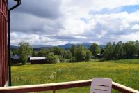 One-Bedroom Cottage with Loft (6 Adults)