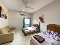 B&B Kuala Terengganu - Near Beach and Airport - Ivana Homestay Unit C1 - Bed and Breakfast Kuala Terengganu