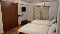 Twin Room with Private Bathroom