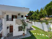 Elani Private Retreat - Villa Anna Garden Escape - B&B
