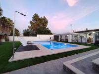 Apartamento 1, Chalet Manzano a 15" de Sevilla, a 30" del Aeropuerto de Sevilla - Chambres d'hôtes Villanueva del Ariscal