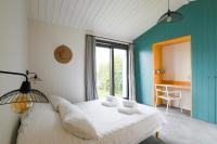 Belle maison pour un sejour a 10 personnes au coeur de l'ile de Re - B&B