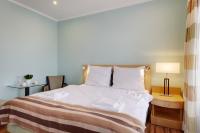 ApartHotel Katowice - Deluxe Rooms with King Beds, City Center, Free Wifi! - Bed and Breakfast Katowice