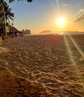 Apartamentos no Guarujá - Pitangueiras - B&B
