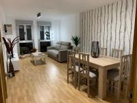 Apartamento Porta da Vila - B&B Viveiro