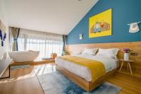 R9Z Superior King Room (24-hour pick-up and drop-off service)