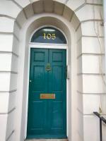 Sunrise View - Beachfront Apartment, Weymouth - Ferienwohnung Weymouth