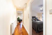 1bd apt for 2-4. New flooring & furnishings - B&B
