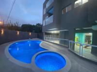 Apto novo com piscina em Ubatuba - Praia Maranduba - Chambres d'hôtes Ubatuba