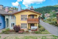 CRYSTAL FOREST 2BR Ski In Ski Out with PRIVATE Hot Tub - B&B
