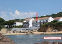 Un balcon sur la mer - Duplex 60 m2 - Chambres à l'étage - Pieds dans l'eau - Accès plage sans route à traverser - B&B