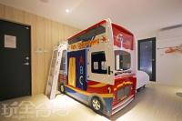 Camera Quadrupla Deluxe