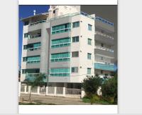 Apartamento Cobertura PALMAS DO ARVOREDO para 7 pessoas a 250m do mar com terraço e vista maravilhosa - Ferienwohnung Governador Celso Ramos