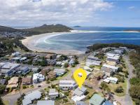 Golden Sands 2 Short Street, Air Con, Wifi, Beach View - Chambres d’hôtes Fingal Bay