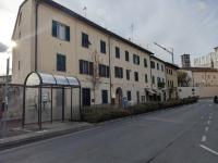 Appartamento con 3 Camere da Letto