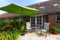 Ferienwohnungen auf dem Ferienhof Sjuts - B&B