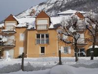 Appartement 2pers, superbe vue montagne, exposé sud, Résidence très calme, parking, 5mns à pied du centre - Chambres d'hôtes Luz-Saint-Sauveur