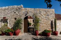 Armonia Villa, Unsurpassed privacy at picturesque location, By ThinkVilla - B&B Pasalítai