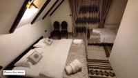 Triple Room with Garden View