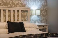 Premier Two-Bedroom Apartment (12) - Pet friendly