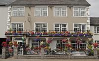 Clooneen House - B&B