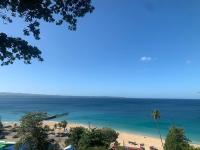 Aguadilla Sunset Apt AC WiFi 8 minute walk Crashboat Beach - Chambres d’hôtes Aguadilla