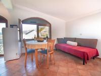 One-Bedroom Apartment (3 Adults)