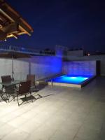 casa na praia com piscina em itanhaem - Bed and Breakfast Itanhaém