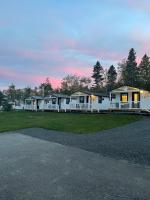 B&B Baie-Sainte-Catherine - Les chalets de la colline inc - Bed and Breakfast Baie-Sainte-Catherine