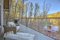Mtn-View Cabin 404 with Deck in Payson! - B&B
