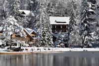 Hiša ob jezeru - House by the Lake - B&B Kranjska Gora