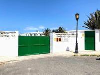 Blue Island Pool View Wi-Fi by iRentFuerteventura - Bed and Breakfast Corralejo