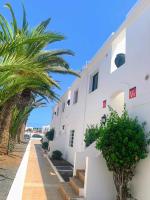 Desert Pool View & WiFi by iRent Fuerteventura Corralejo - Chambres d'hôtes Corralejo