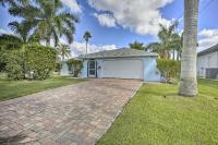 Family Home with Outdoor Oasis in Cape Coral! - Bed and Breakfast