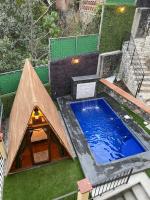 Double Room with Shared Bathroom