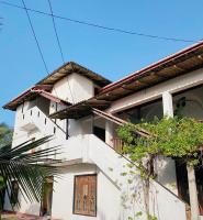 The Wave Surf Inn Midigama - Ferienwohnung Midigama