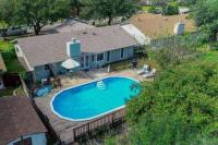 B&B San Antonio - Cheerful 3-bedroom with a pool - Bed and Breakfast San Antonio