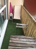 2 Pièces - Quartier Calme - Parking gratuit - Ferienwohnung