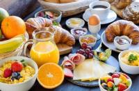 Appartements 4 à 5 personnes - Val d'Europe proche Disneyland - B&B Serris