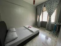 LEPAK-LEPAK HOMESTAY @ INDERA MAHKOTA - B&B Kuantan