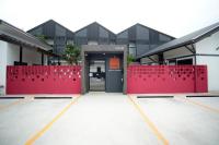 โรงแรมบ้านสุขซอย5 - Ferienwohnung Kanchanaburi