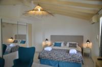 Monolocale con Vista Mare (Lato Strada)