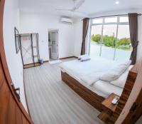 B&B Thulusdhoo - Akiri Surf Residence - Bed and Breakfast Thulusdhoo