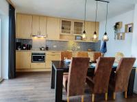 Appartamento con 3 Camere da Letto