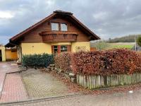Ferienwohnung an der romantischen Straße direkt A3 und A81 - Ferienwohnung